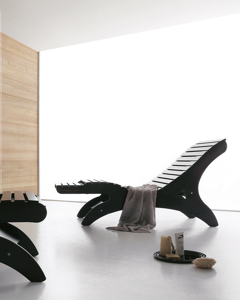 Sayuri - Silla Wellness negra - Madera wengué