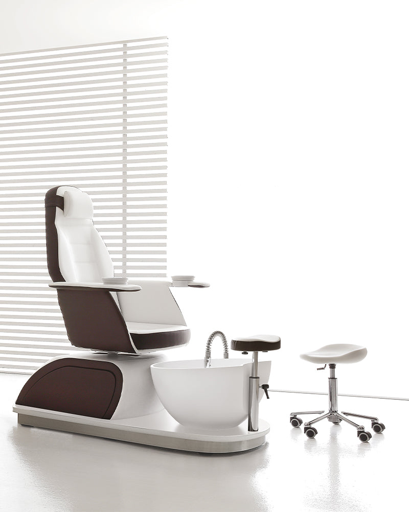Easy - Silla de tratamiento blanca - Base estrella cromada