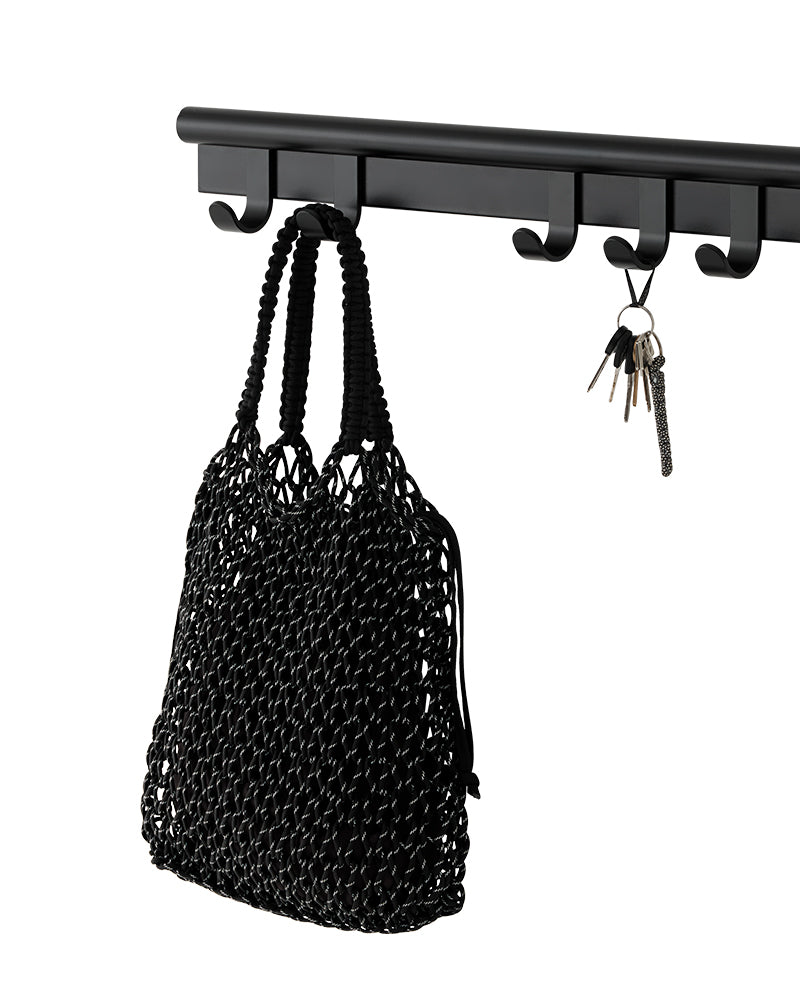 Coil - Perchero negro