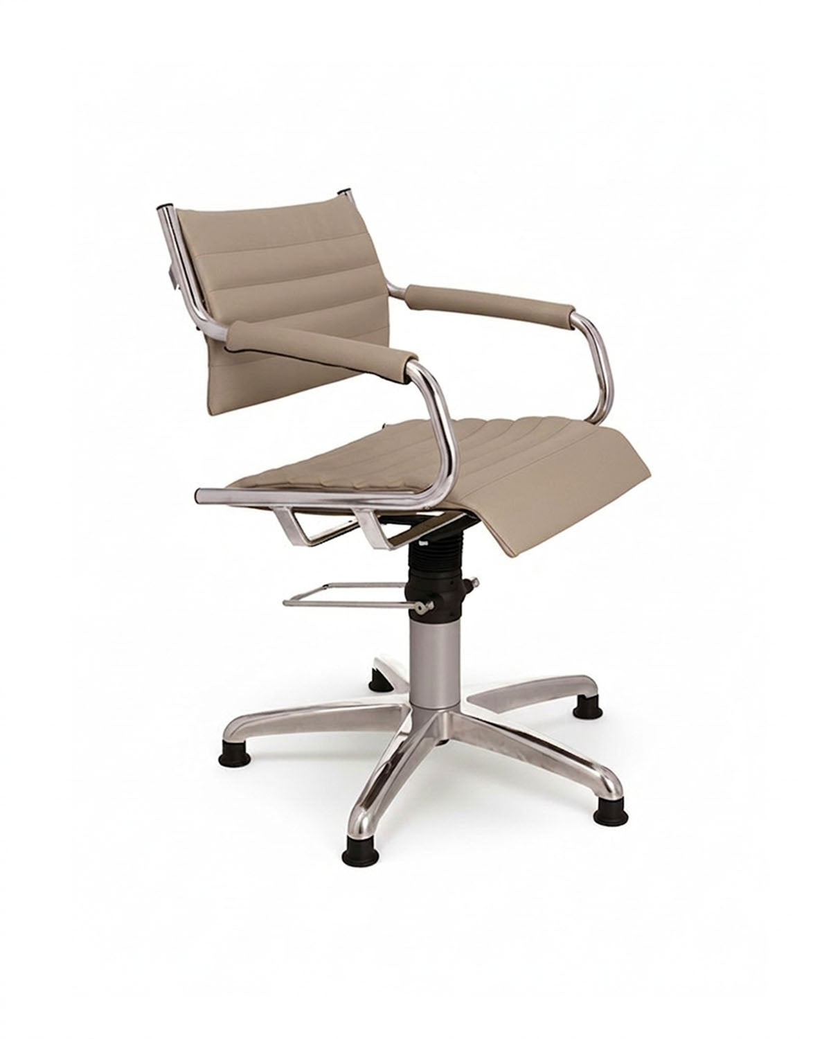 Greiner 59 - sillón de peluquería beige con base estrella cromada
