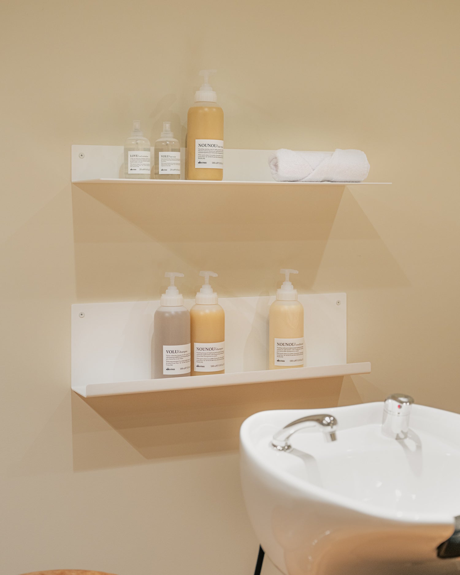 Slim White - Estante de aluminio de 76cm con pintura en polvo blanca