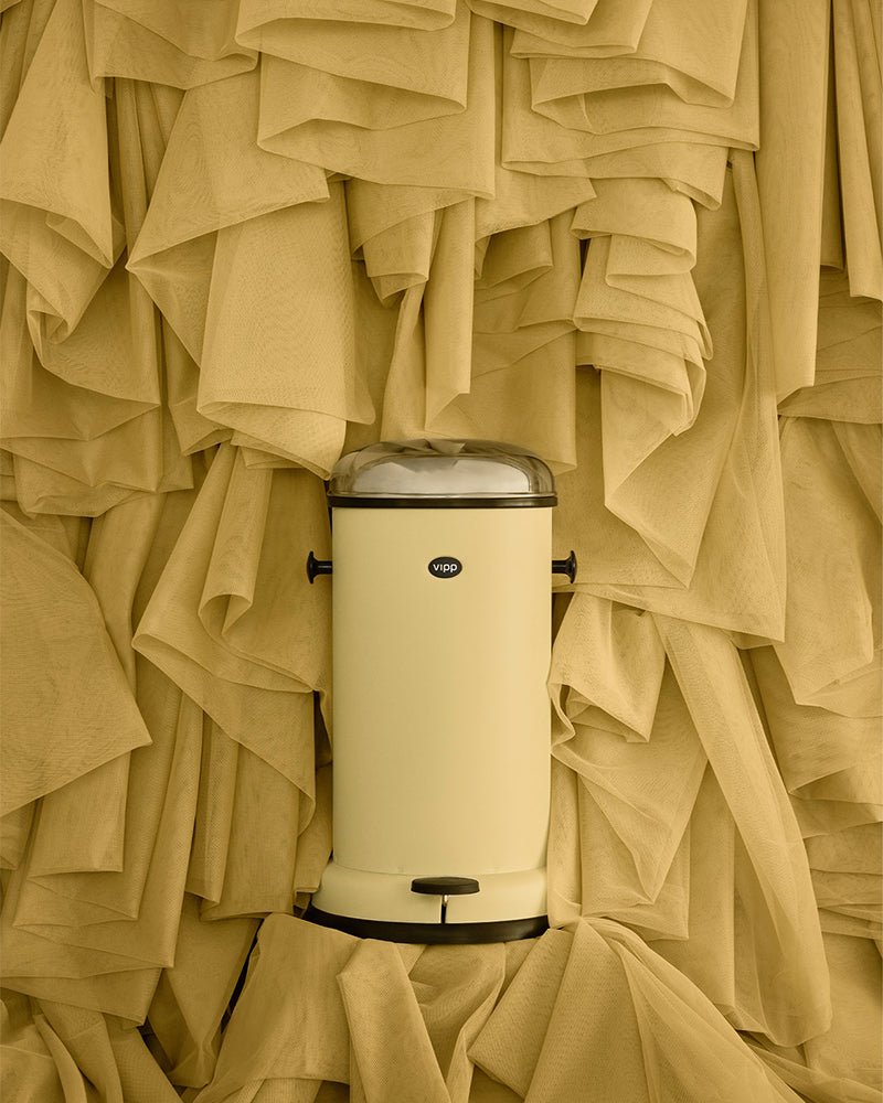 Vipp15 skraldespand Vipp Just Add People